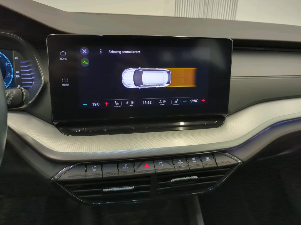 Skoda Octavia 1.0 TSI MHEV AMBITION